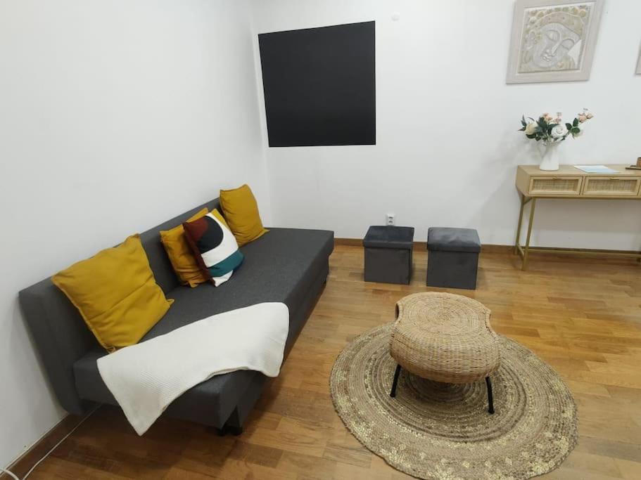 Sweet Little Orange Apartment Lisbon Luaran gambar